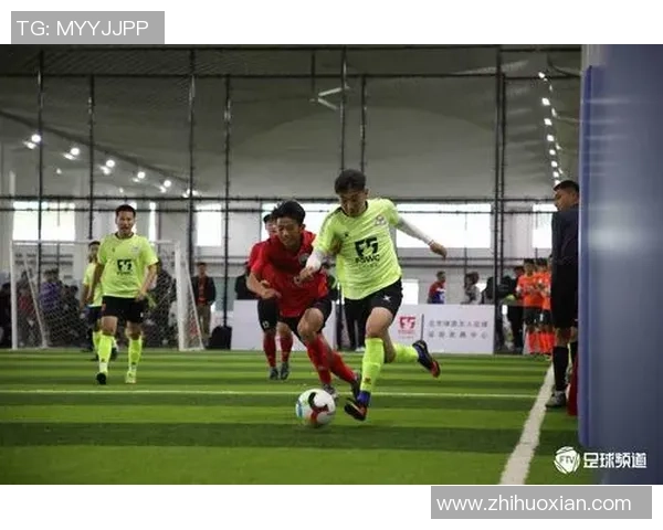 武汉足球队在总决赛积分榜中以60分稳居第一名展现强劲实力